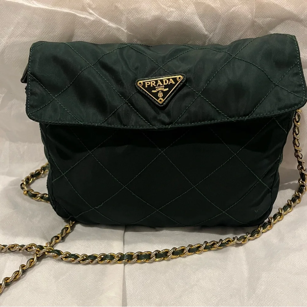 Prada Green Tessuto Quilted Nylon Shoulder Bag with Gold Chain - Picture 11 of 13